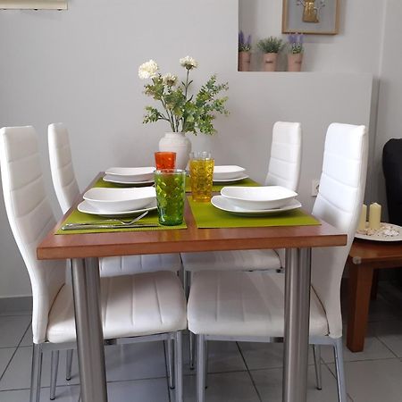 Dennis Stylish Apartment คาโตดารัตโซ ภายนอก รูปภาพ