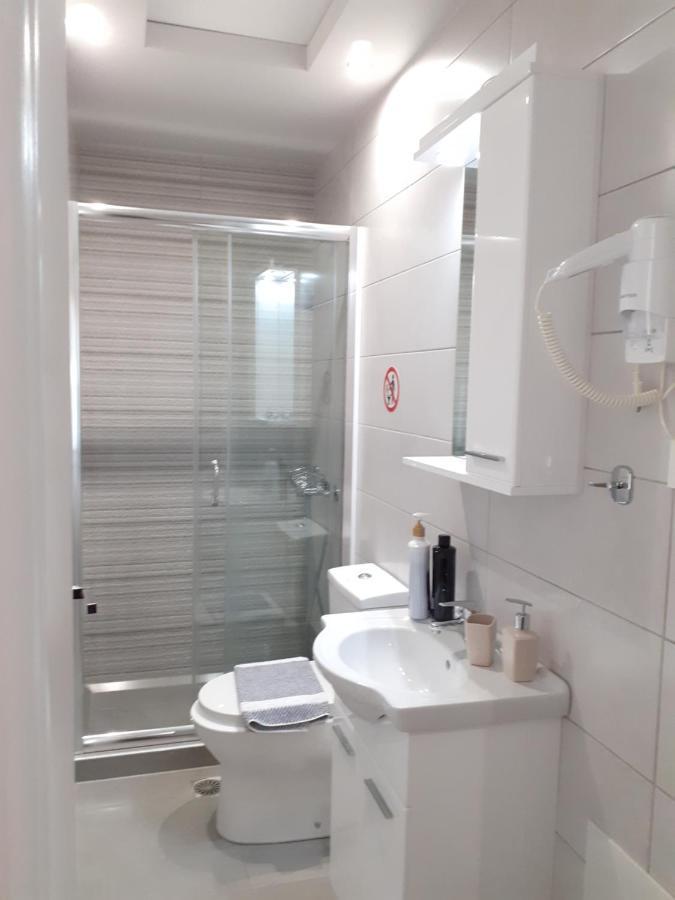 Dennis Stylish Apartment คาโตดารัตโซ ภายนอก รูปภาพ